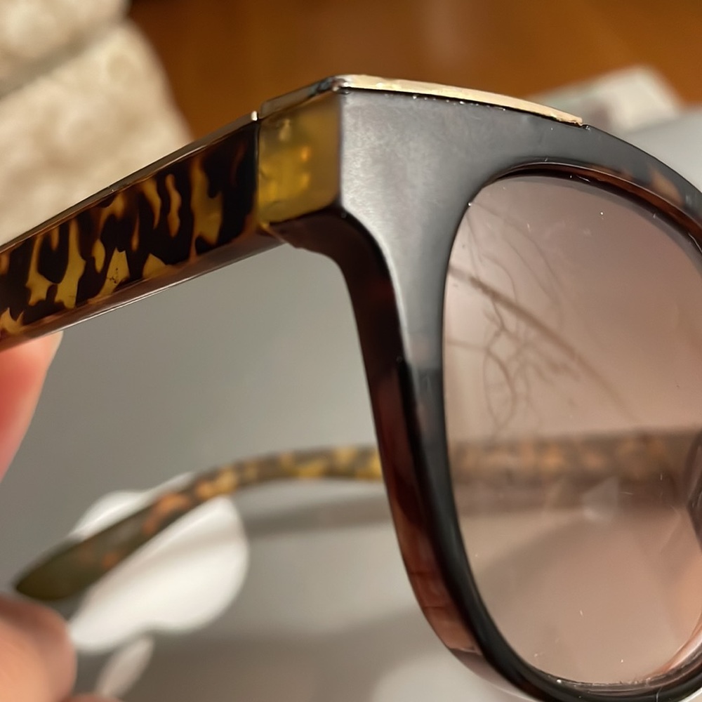 FOSTER GRANT Sunglasses - Picture 9 of 9